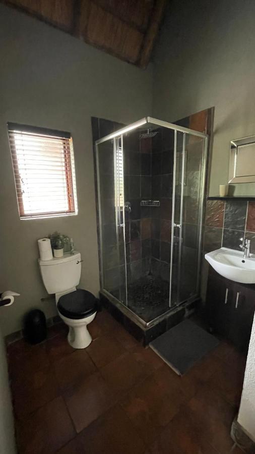 Ujabule Lodge Hoedspruit Luaran gambar